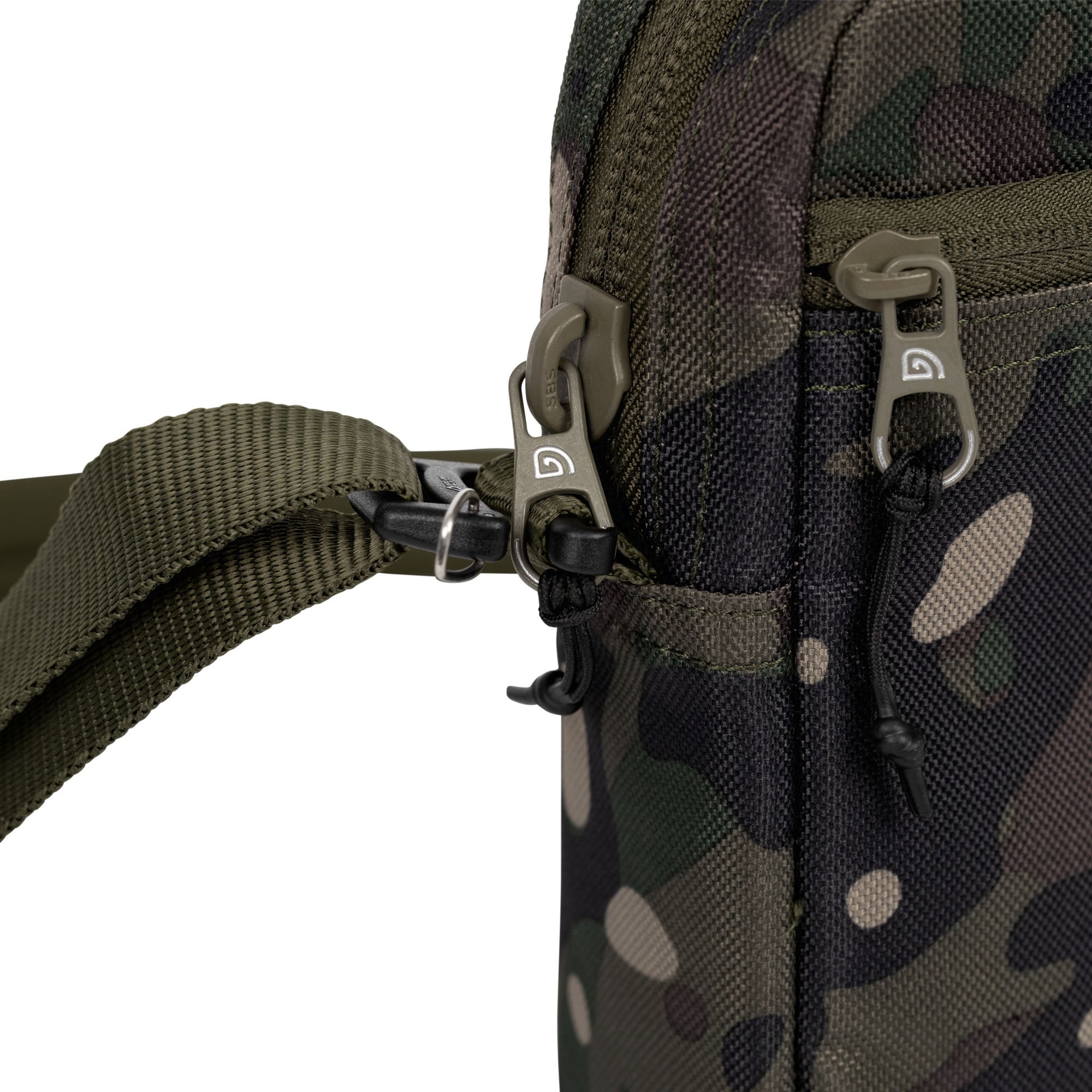 NXC Camo Essentials Bag - Image 2
